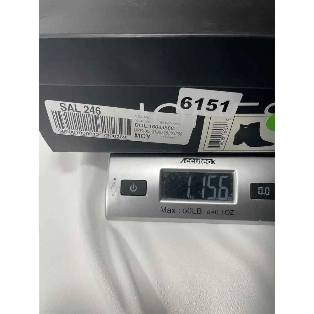 Jones New York Shoes Women's Size 8.5 Black Delno Booties Heels Block Zip Suede - Picture 7 of 7